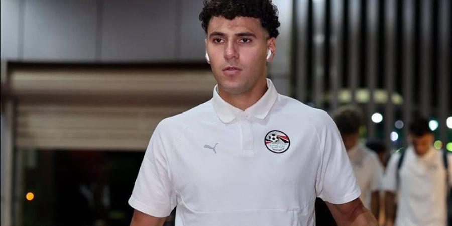 لقطات من وصول لاعبي منتخب مصر إلي ستاد القاهرة لمواجهة جنوب أفريقيا - تواصل نيوز