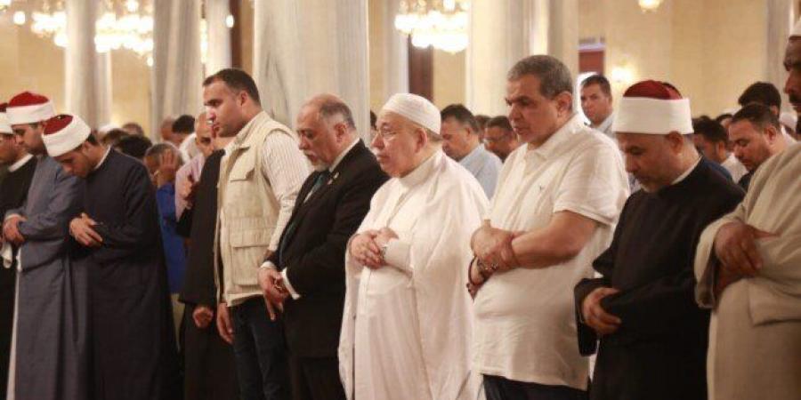موعد أذان الظهر.. مواقيت الصلاة اليوم الأحد 4 أكتوبر 2026 في القاهرة والمحافظات - تواصل نيوز