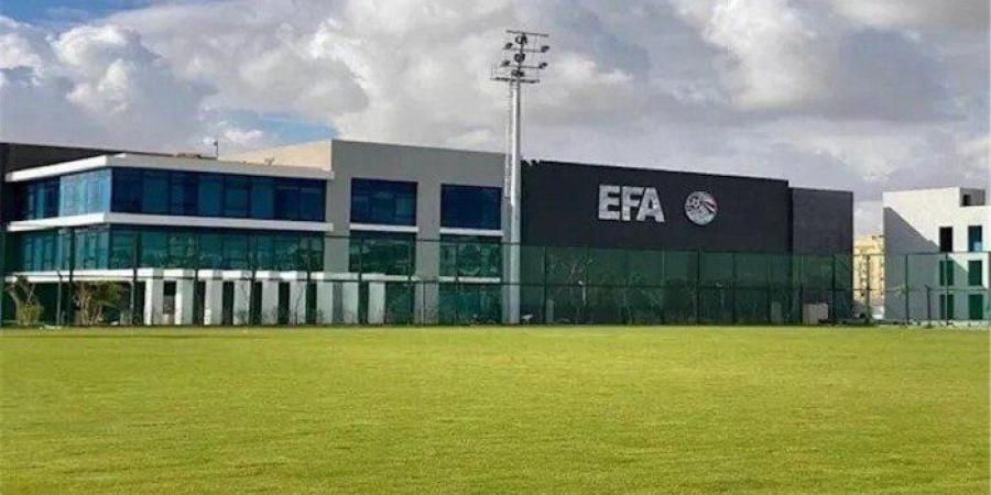 أولياء أمور الناشئين يطالبون اتحاد الكرة بفتح باب القيد لإنقاذ موسم أبنائهم - تواصل نيوز