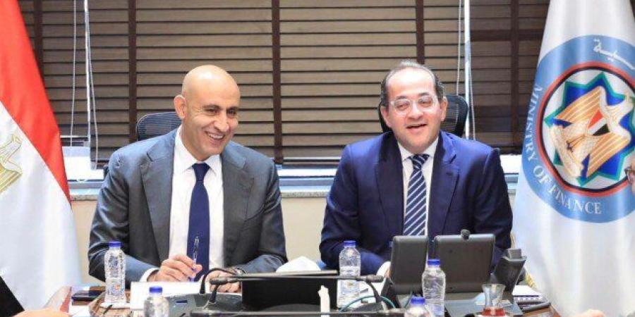 مصر.. وزير التعليم يؤكد زيادة حافز التدريس للمعلمين إلى 2100 جنيه بداية من الشهر الجاري - تواصل نيوز