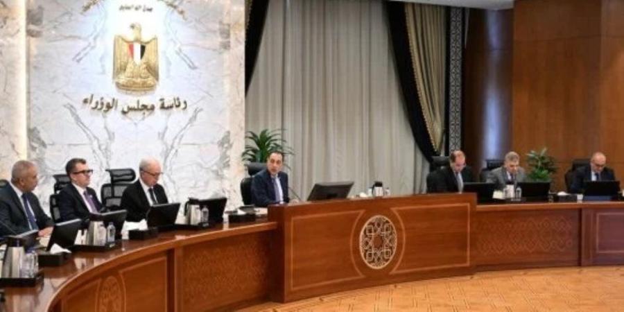 رئيس الوزراء يستعرض محاور جلستي حوار بشأن موارد النقد وإدارة الدين - تواصل نيوز
