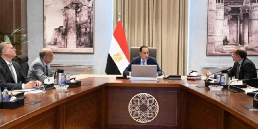 رئيس الوزراء يستعرض محاور جلسة «مسيرة الطاقة المصرية» فى إطار تحضيرات منتدى مصر 2026 - تواصل نيوز