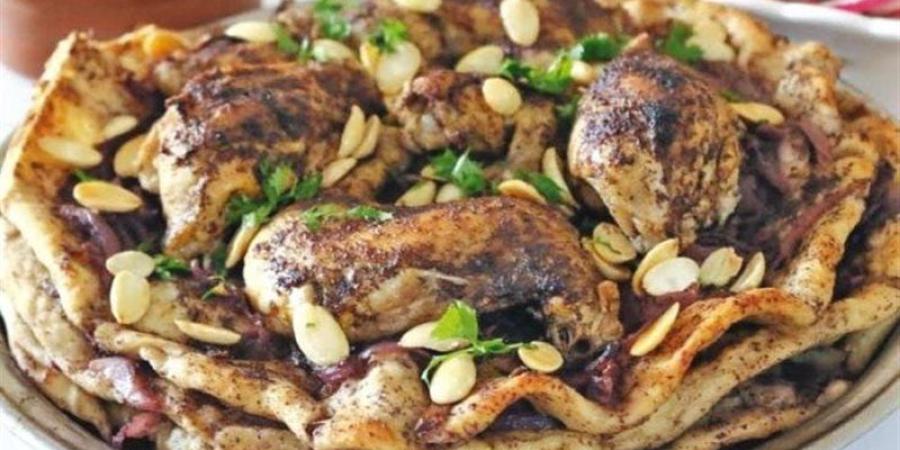 طريقة عمل المسخن الفلسطيني بالدجاج والبصل والسماق - تواصل نيوز