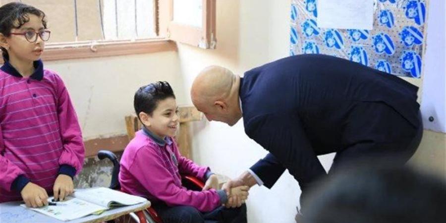 من التربية الفكرية إلى التعليم العام، منظومة "الدمج الشامل" تفتح أبواب المدارس للطلاب ذوي الإعاقة - تواصل نيوز