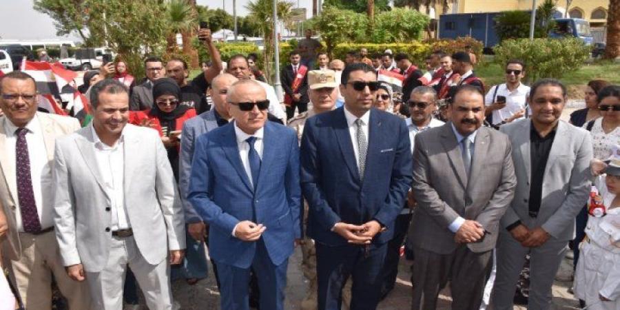 محافظ الأقصر يشهد احتفالية ذكرى انتصارات أكتوبر المجيدة بالمركز الدولي للمؤتمرات - تواصل نيوز