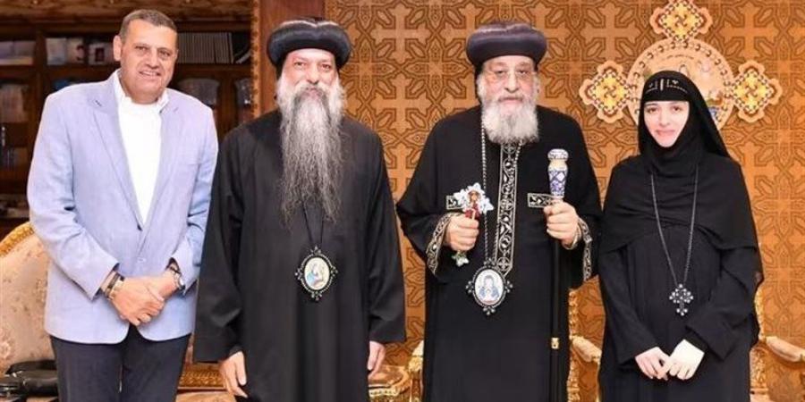 البابا تواضروس يتلقى طلبا لتأسيس دير جديد للراهبات في إيبارشية نيويورك - تواصل نيوز