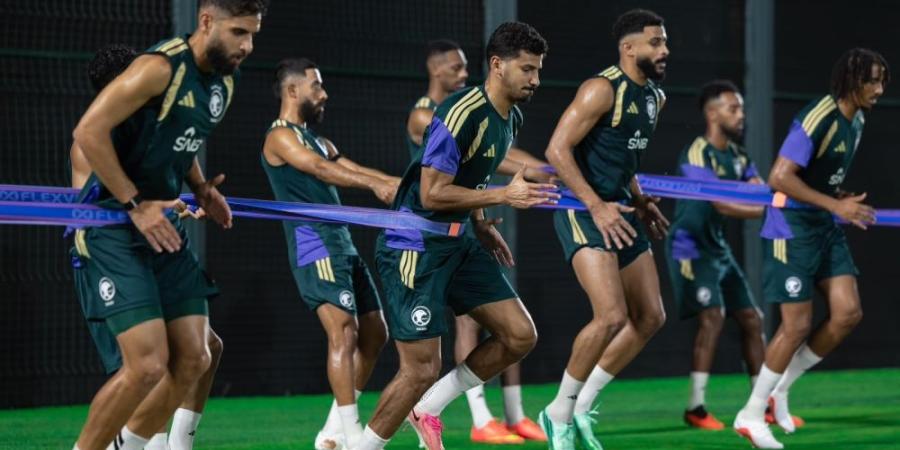 عاجل .. رصد 90 استخدامًا تجاريًا غير مرخص لاسم المنتخب السعودي - تواصل نيوز