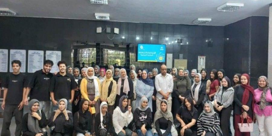 «اكتشف مكتبتك».. مبادرة بجامعة العاصمة لتعزيز استفادة الطلاب من مصادر المعلومات والخدمات الإلكترونية - تواصل نيوز