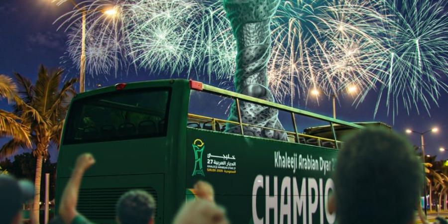 عاجل.. جولة احتفالية للمنتخب السعودي في جدة بعد التتويج بخليجي 27 - تواصل نيوز