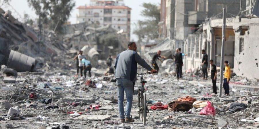 خبير اقتصادي: إعادة إعمار غزة قد تستغرق 15 عامًا وخسائرها تتجاوز 35 مليار دولار - تواصل نيوز
