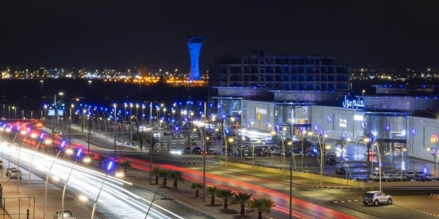 وسط أجواء غائمة.. أمطار وانخفاض في درجات الحرارة على  عرعر - تواصل نيوز