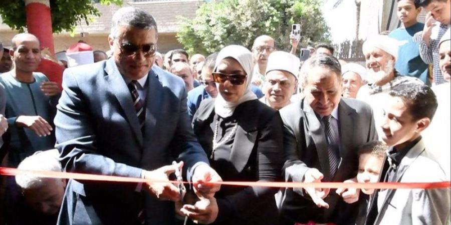 محافظ قنا يحضر خطبة الجمعة عن الدروس المستفادة من نصر أكتوبر المجيد - تواصل نيوز