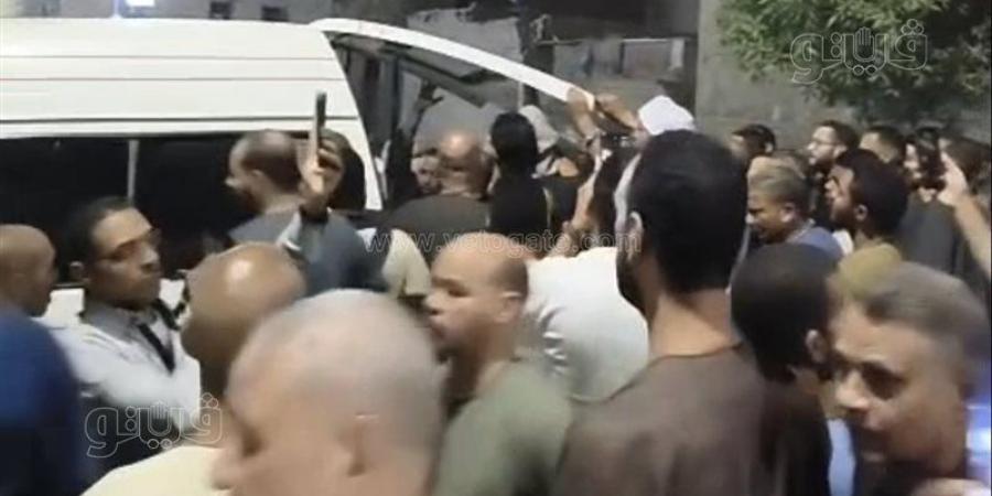 وصول جثمان النائبة أماني أبوسحلي إلى مسقط رأسها بمركز فرشوط بقنا (فيديو) - تواصل نيوز