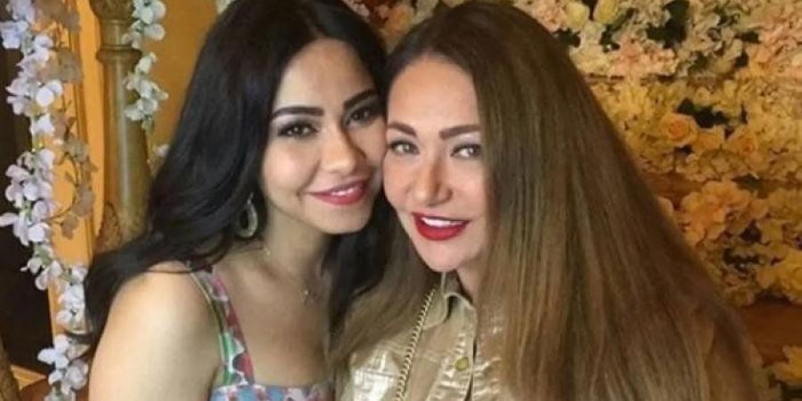 ليلى علوي تحتفي بشيرين عبد الوهاب في عيد ميلادها.. هل تشارك في موسم الرياض؟ - تواصل نيوز