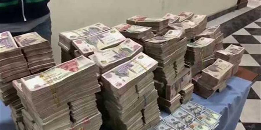 عرضا 10 آلاف جنيه مزيفة مقابل 200 جنيه سليمة.. تفاصيل قضية تزييف العملات بالبساتين - تواصل نيوز