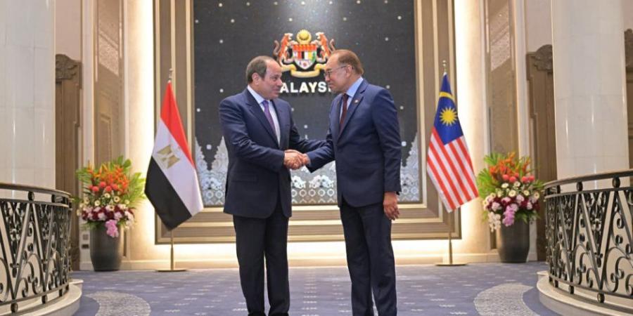 الرئيس السيسي يلتقي برئيس وزراء ماليزيا ويعقدان جلسة مباحثات موسعة لتعزيز العلاقات الثنائية - تواصل نيوز
