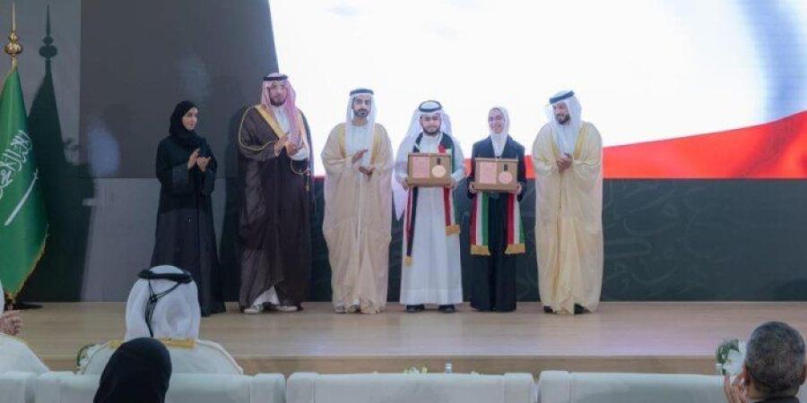 طالبان كويتيان يحصدان برونزيتين بمسابقة الشعر والقصة والرواية لدول الخليج - تواصل نيوز