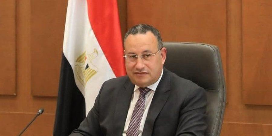 وزير التعليم العالي يبحث الاستفادة من الإمكانات العلمية المصرية والبلجيكية - تواصل نيوز