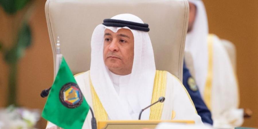 البديوي: الاعتداءات الحوثية الإرهابية على مطار الملك خالد نهج إجرامي - تواصل نيوز