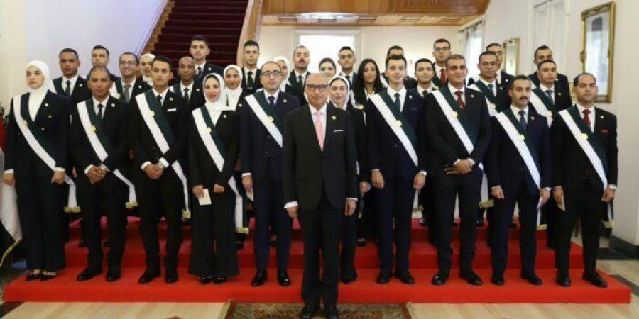 القضاة والقاضيات الجدد يؤدون اليمين القانونية أمام رئيس مجلس الدولة - تواصل نيوز