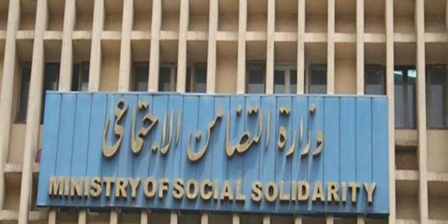 وزيرة التضامن توجه بصرف مساعدات لأسر ضحايا انهيار عقار بالمحلة - تواصل نيوز