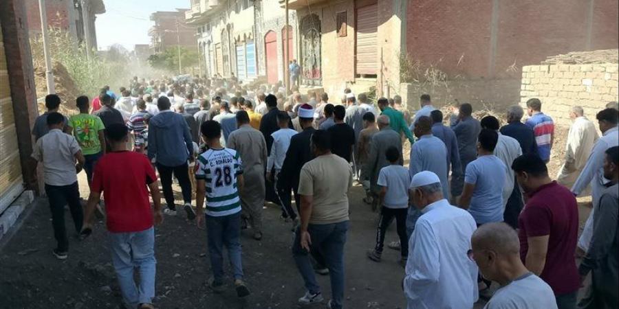 في جنازة مهيبة، قيادات الأزهر تشارك في تشييع جثمان ضحية حادث معهد دنوشر بالمحلة - تواصل نيوز