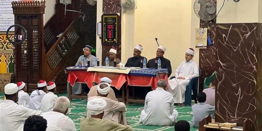 أوقاف البحر الأحمر تواصل الأسبوع الثقافي بمسجد حميضات الحديد لتعزيز الوعي الديني - تواصل نيوز