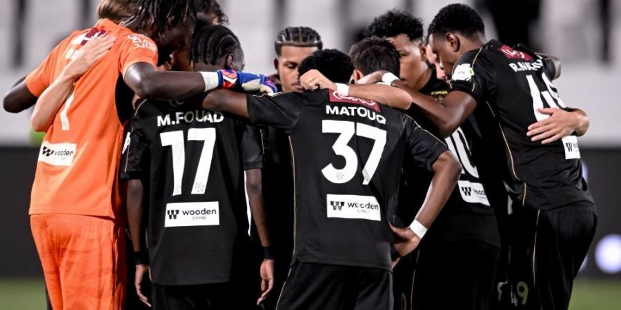 الشباب يضرب التعاون بثلاثية رغم النقص العددي في دوري روشن - تواصل نيوز