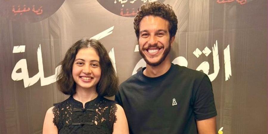 نور النبوي يستأنف تصوير مسلسل "القصة الكاملة" بشوارع القاهرة - تواصل نيوز