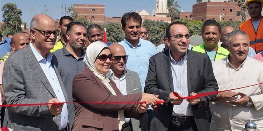 نائب محافظ الإسماعيلية يفتتح محطة صرف ومدرسة - تواصل نيوز