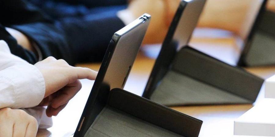 4 فئات من الطلاب لن يتسلموا أجهزة التابلت.. تعرف على التفاصيل - تواصل نيوز