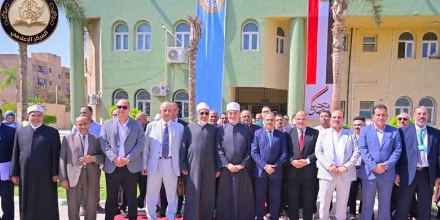 كلية البنات الأزهرية تعقد مؤتمر «تكامل العلوم وترسيخ الوسطية ومواجهة التطرف الفكري» - تواصل نيوز