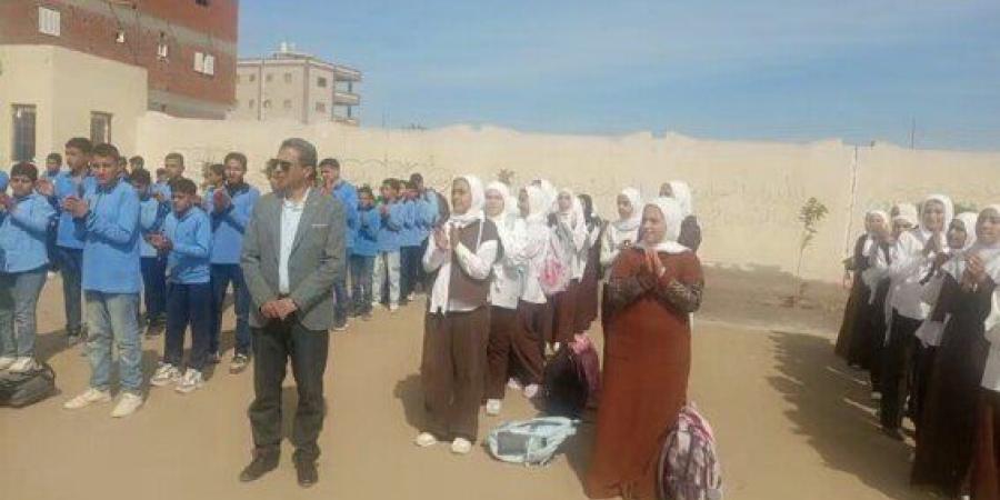 جولة ميدانية لوكيل تعليم كفر الشيخ بإدارة الرياض لمتابعة انتظام الدراسة - تواصل نيوز