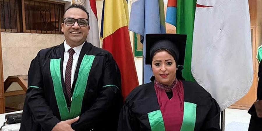كلية الدراسات الأفريقية العليا تكرم الزميلين دينا الحسيني ومحمد الشرقاوي لتميزهما البحثي - تواصل نيوز