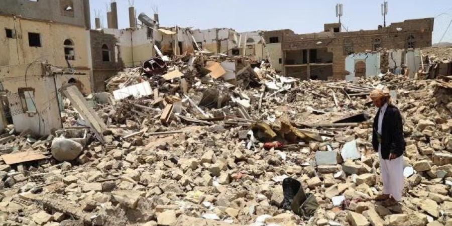 مستشار وزير الإعلام اليمني: الميليشيات الحوثية تخفي الأسلحة والصواريخ داخل المنشآت المدنية - تواصل نيوز