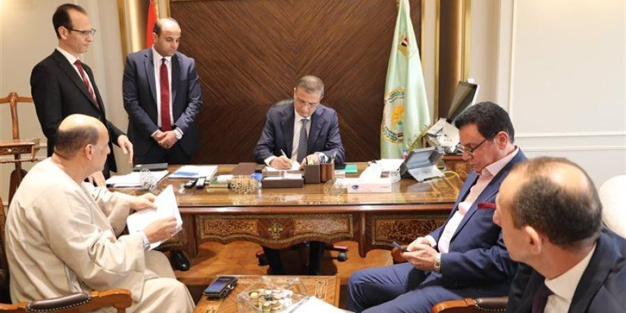 وزير الزراعة يوجه بسرعة فحص طلبات النواب وحل مشكلات المزارعين - تواصل نيوز