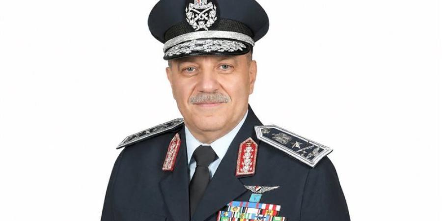 قائد القوات الجوية: التفوق الجوي لم يعد مرتبطًا بامتلاك أحدث الطائرات فقط - تواصل نيوز