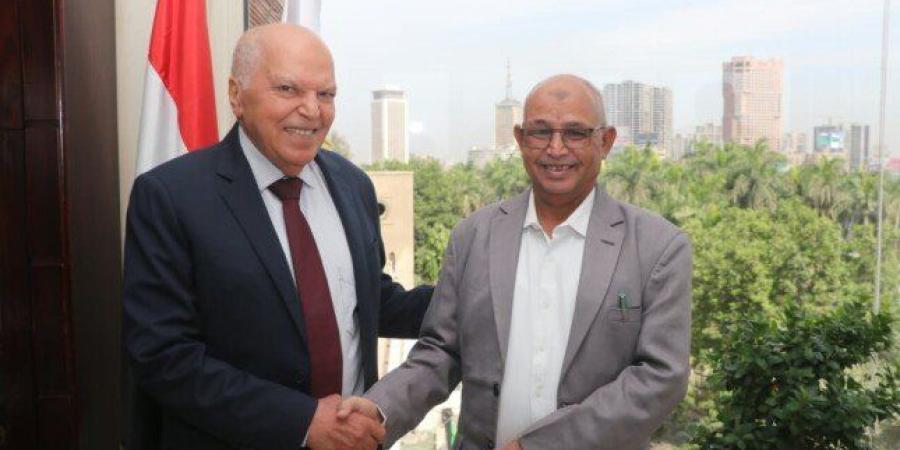 نقيب المعلمين يبحث مع وفد سوداني توسيع التعاون وتبادل الخبرات التعليمية - تواصل نيوز