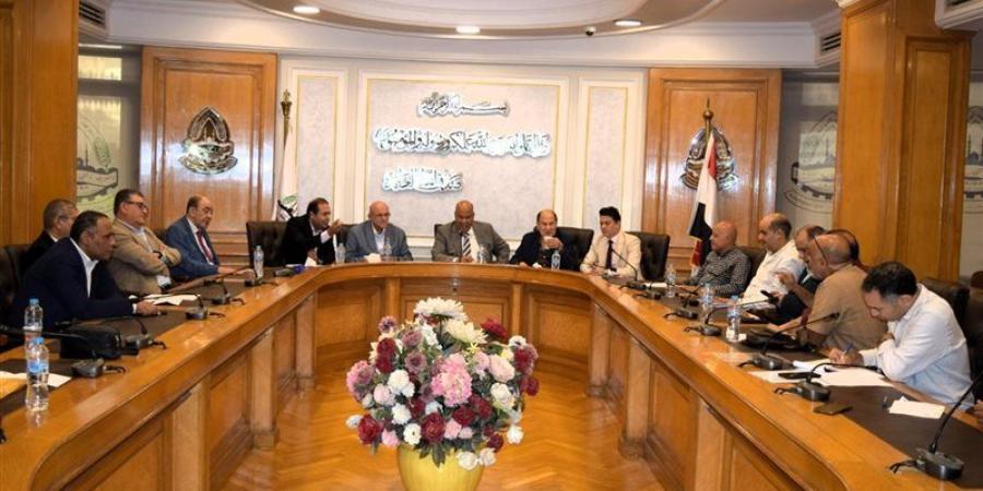 غرفة القاهرة تفتح حوارا مباشرا مع الشعب التجارية بخطة تواكب المتغيرات الاقتصادية - تواصل نيوز