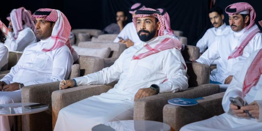 رحلة من شرورة إلى الدبدبة تنتهي بصيد «شاهين فرخ» قيمته 106 آلاف ريال - تواصل نيوز