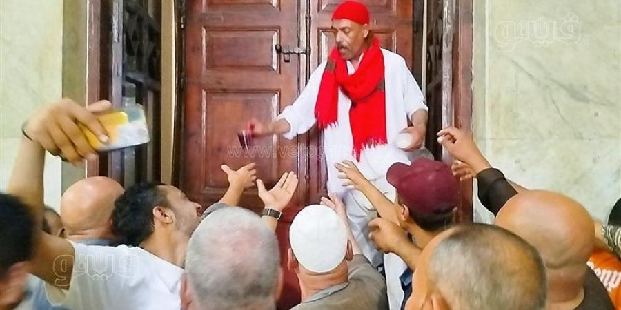 سر اللون الأحمر مع شيخ العرب السيد البدوي، حكاية وراء أشهر الرموز المرتبطة به - تواصل نيوز