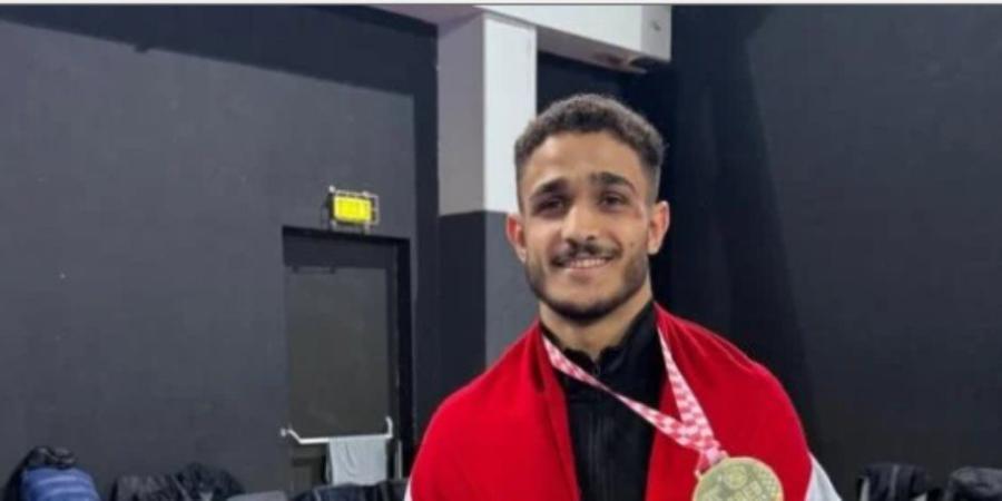 مصطفى حسين يتوج بذهبية بطولة العالم للمصارعة بأمريكا بعد التغلب على لاعب المجر - تواصل نيوز