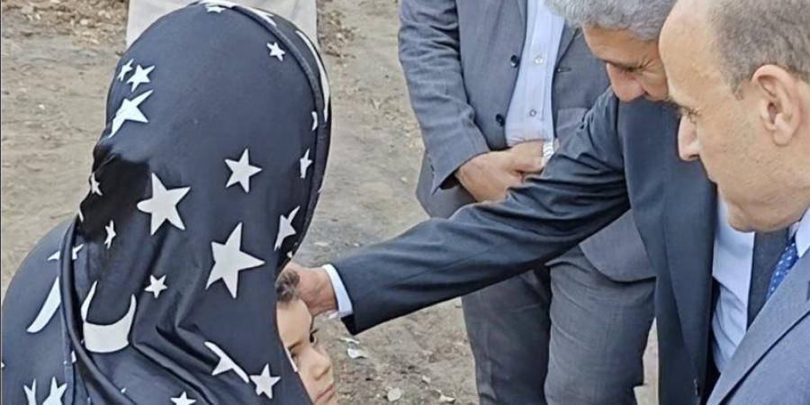هتاخدوا البيت مننا يا بيه.. سؤال سيدة لوزير الآثار يقطع فرحة أهالي "بهبيت الحجارة" بالكشف الأثري (فيديو) - تواصل نيوز