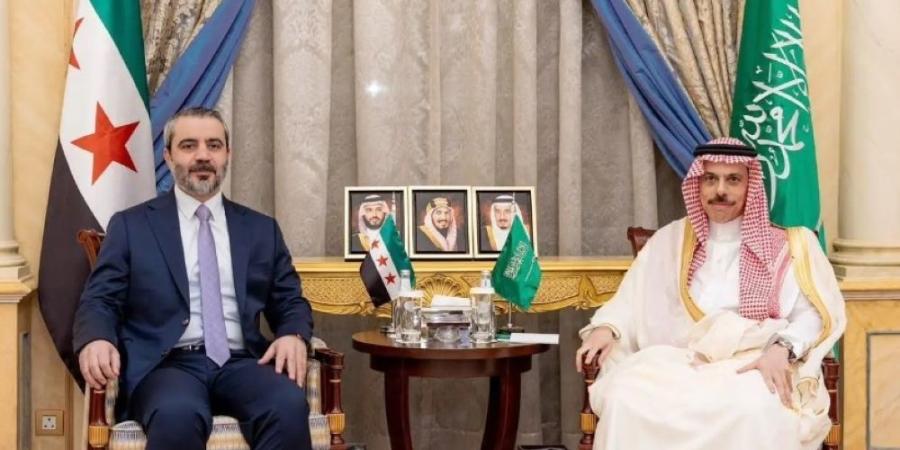 وزير الخارجية ونظيره السوري يستعرضان العلاقات وتطورات المنطقة - تواصل نيوز