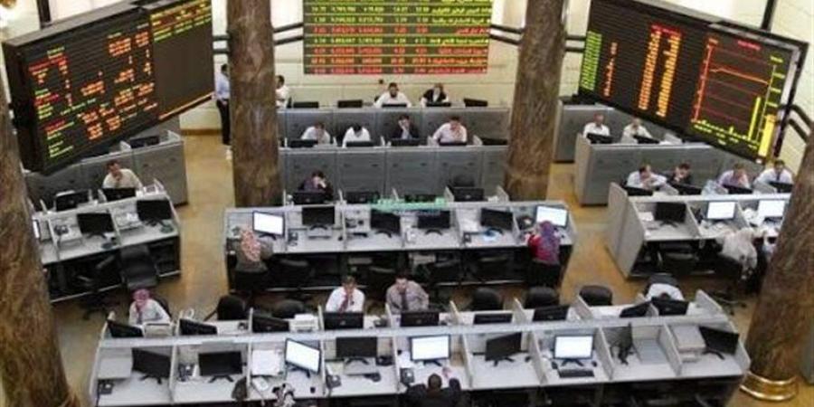 العقارات تتصدر قطاعات الأسهم المقيدة بالبورصة المصرية نهاية الأسبوع - تواصل نيوز