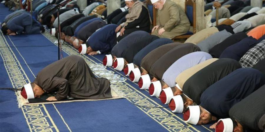 مواقيت الصلاة، موعد أذان العشاء اليوم الجمعة في القاهرة والمحافظات - تواصل نيوز
