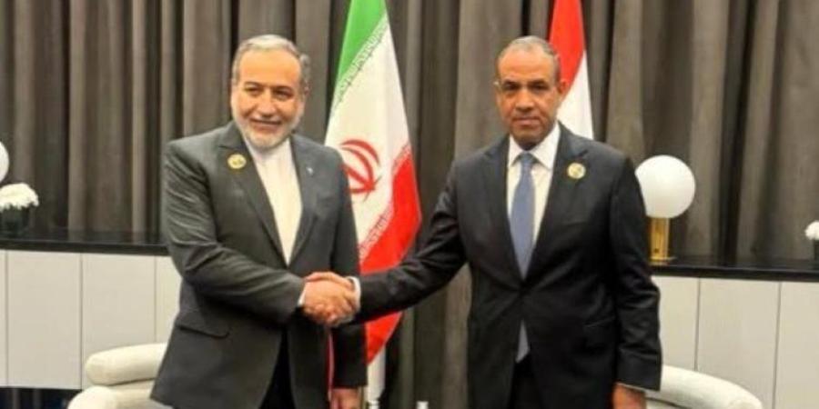 وزير الخارجية يناقش مع نظيره الإيراني خفض التصعيد واستئناف المسار الدبلوماسي - تواصل نيوز
