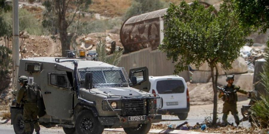 مستعمرون يعتدون على دبلوماسيين في رام الله بالضفة الغربية - تواصل نيوز