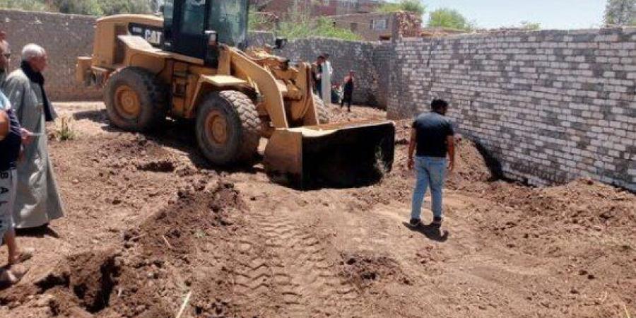 12 قرارا لإزالة مخالفات البناء في بني سويف الجديدة والسادات والساحل الشمالي - تواصل نيوز