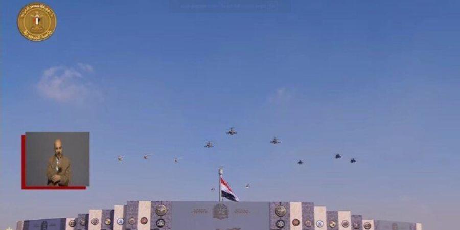 بعد انضمامها للقوات المسلحة.. مروحيات «شينوك F» تحلق في سماء الأكاديمية العسكرية - تواصل نيوز